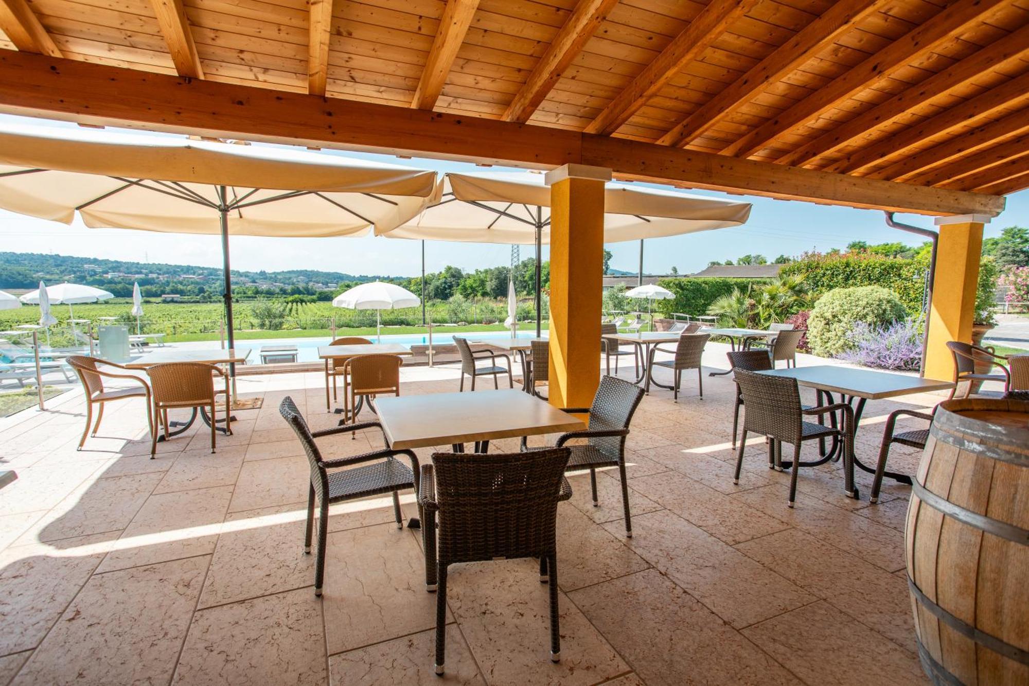 B&B Ca' Marognole Caprino Veronese Bagian luar foto